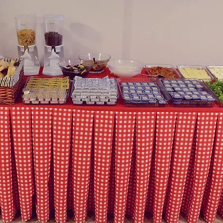 Hotel Parion House