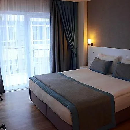 Parionhouse 4*