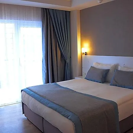 Parionhouse 4*
